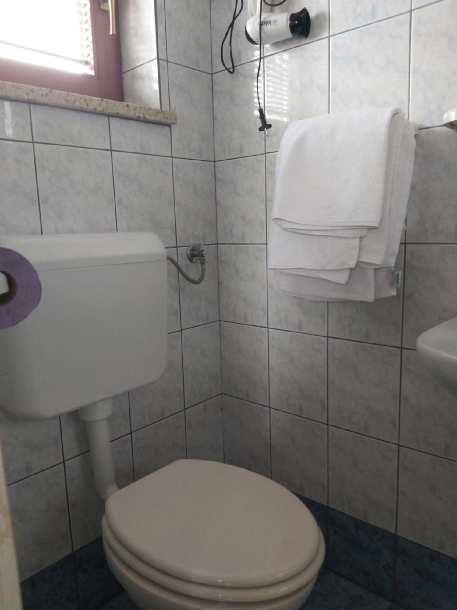 Rooms Zagon بوستوينا المظهر الخارجي الصورة