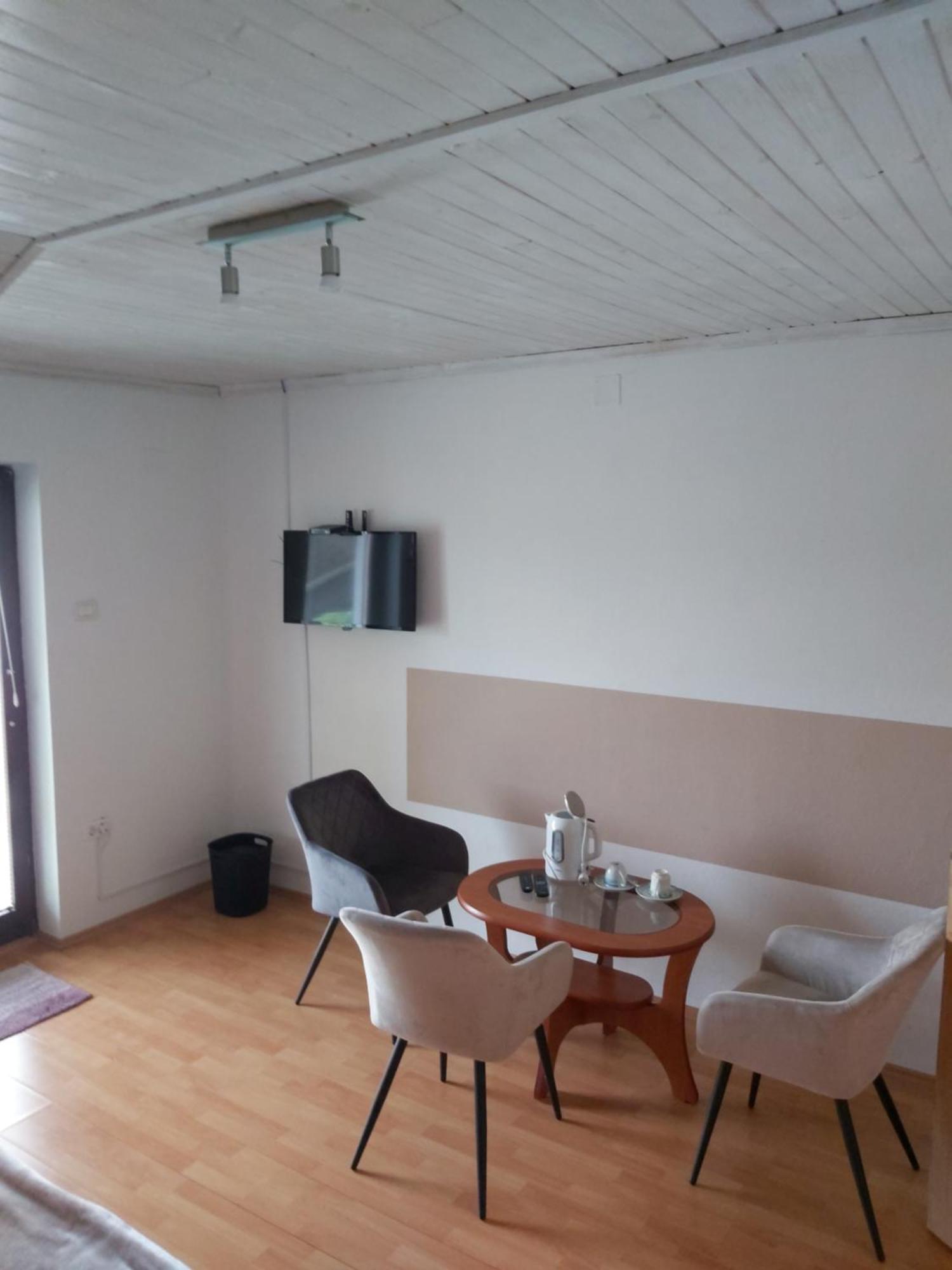Rooms Zagon بوستوينا المظهر الخارجي الصورة