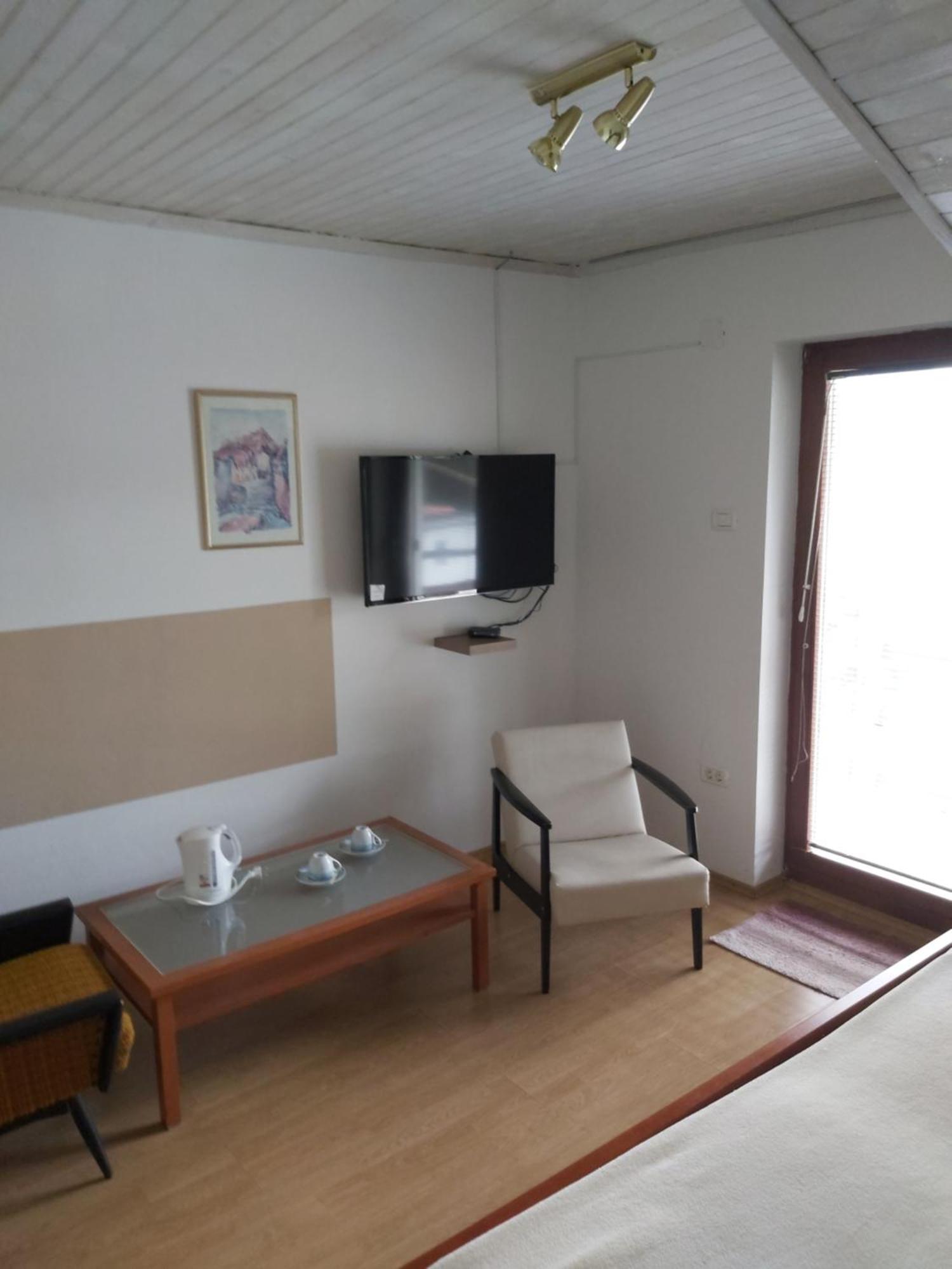 Rooms Zagon بوستوينا المظهر الخارجي الصورة